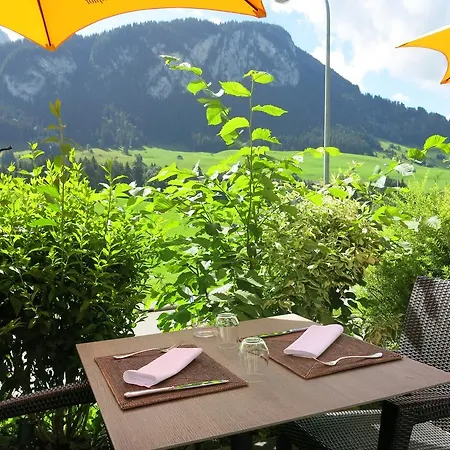 Hotel Ermitage 3*